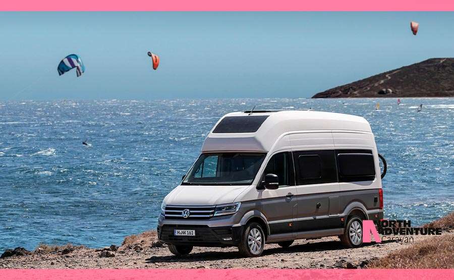 area-autocaravana-a-pie-de-playa-en-andalucia